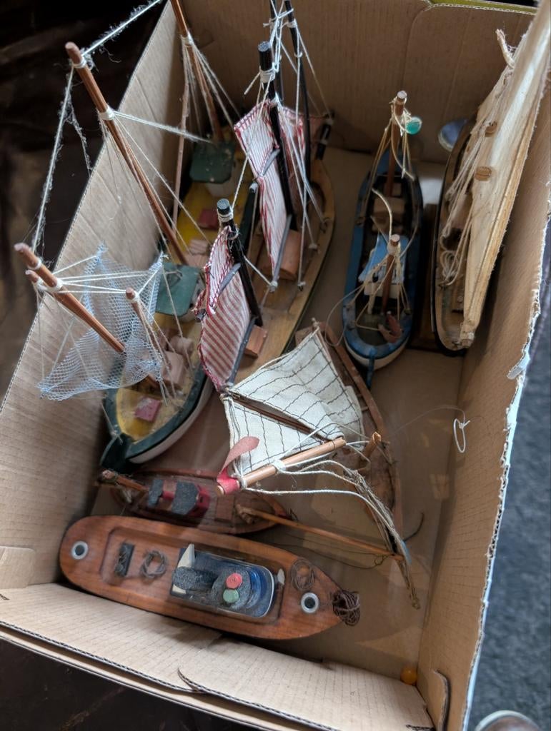 7 Verschillende modelboten, Hobby en Vrije tijd, Modelbouw | Boten en Schepen, Gebruikt, Ophalen