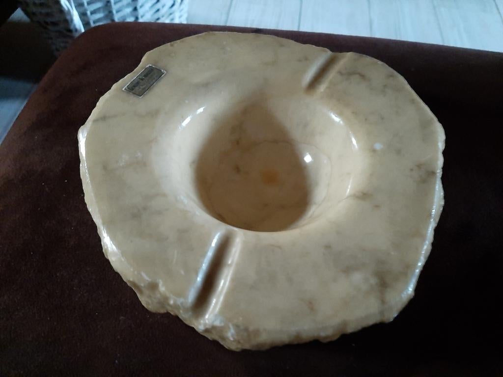 Asbak alabaster, hand carved made in Italy, zware uitvoering, Ophalen of Verzenden