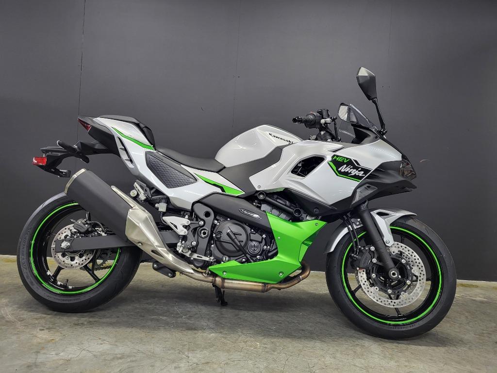 PROMO Kawasaki Ninja/Z7 Hybrid (4j garantie & assistance), Motos, Entreprise, Plus de 35 kW, 2 cylindres, 451 cm³