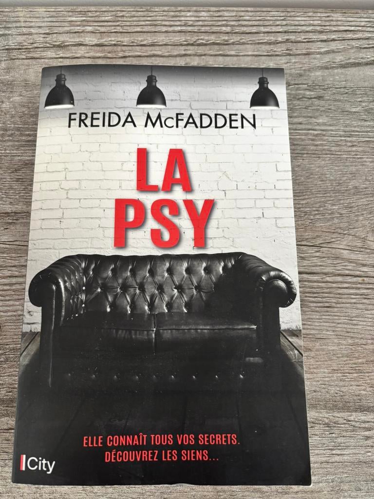 La psy, Livres, Enlèvement, Comme neuf
