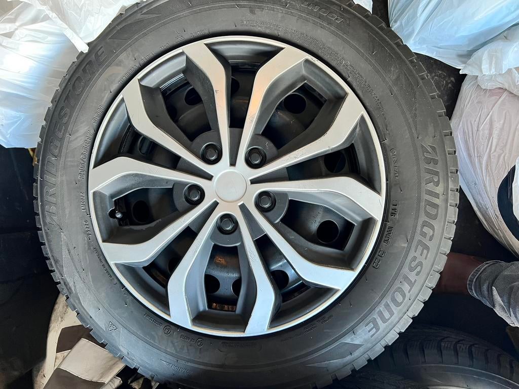 Jantes & Pneu hiver pour VW Tiguan !!! Comme neuf !!!, Autos : Pièces & Accessoires, Enlèvement, Pneus hiver, Pneu(s)