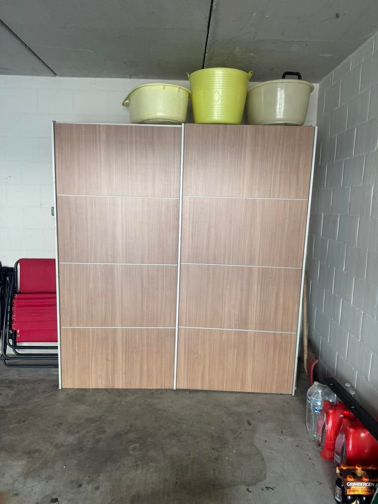 Mooie kast Afmetingen kast:diepte 65cm hoogte: 200x 180cm., Huis en Inrichting, Ophalen, Gebruikt