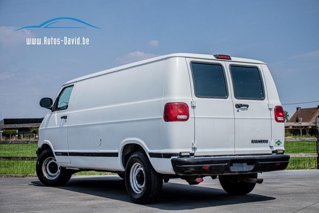 Dodge Ram 1500 Van / LPG / LICHTE VRACHT / LEDER / AIRCO !, Auto's, Dodge, 3906 cc, 131 kW, Wit, Leder