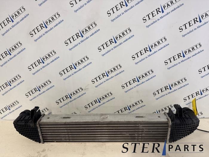Intercooler d'un Mercedes C-Klasse, Mercedes-Benz, 3 mois de garantie, Utilisé, -