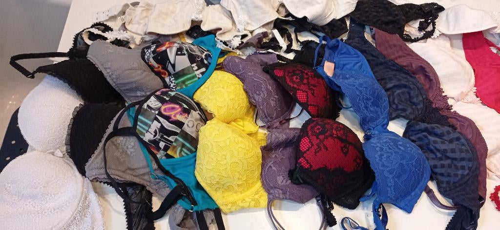 bh 5€ per stuk of Marie-Jo 10€ per stuk, Enlèvement, Soutien-gorge