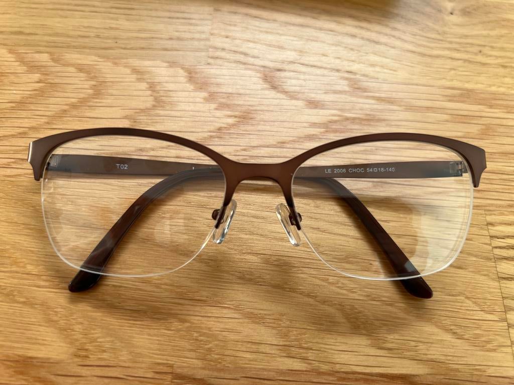 Monture de lunettes de vue Level, Bijoux, Sacs & Beauté, Lunettes de Soleil & Lunettes | Femmes, Comme neuf, Lunettes, Autres marques