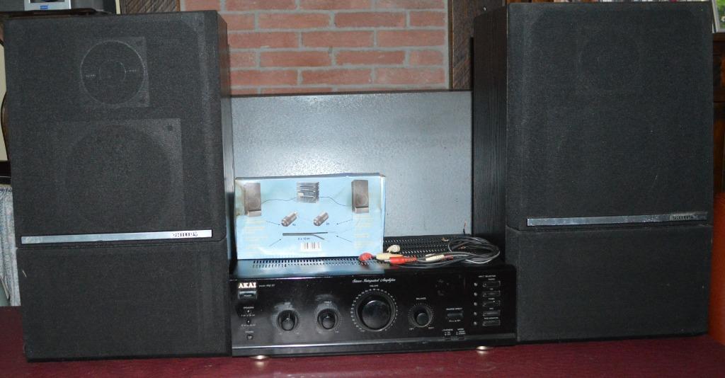 Akai AM27 versterker + Philips boxen 90 watt, Gebruikt, 60 tot 120 watt, Stereo, Ophalen