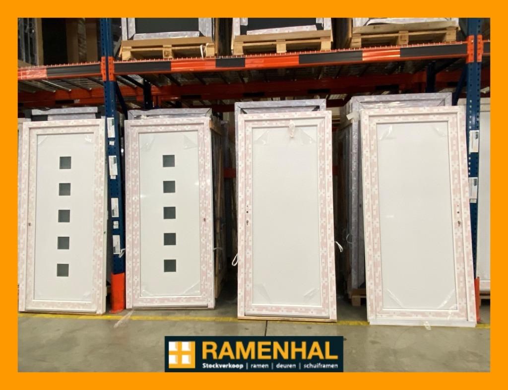 pvc garagedeur, ramen, kozijnen, raam, kozijn, buitendeur,, Doe-het-zelf en Bouw, Kunststof, Ramenhal, Ophalen of Verzenden, Inclusief glas