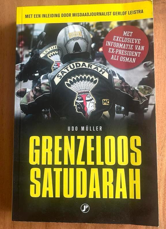 Grenzeloos Satudarah - Boek, Ophalen of Verzenden, Zo goed als nieuw, Udo Müller