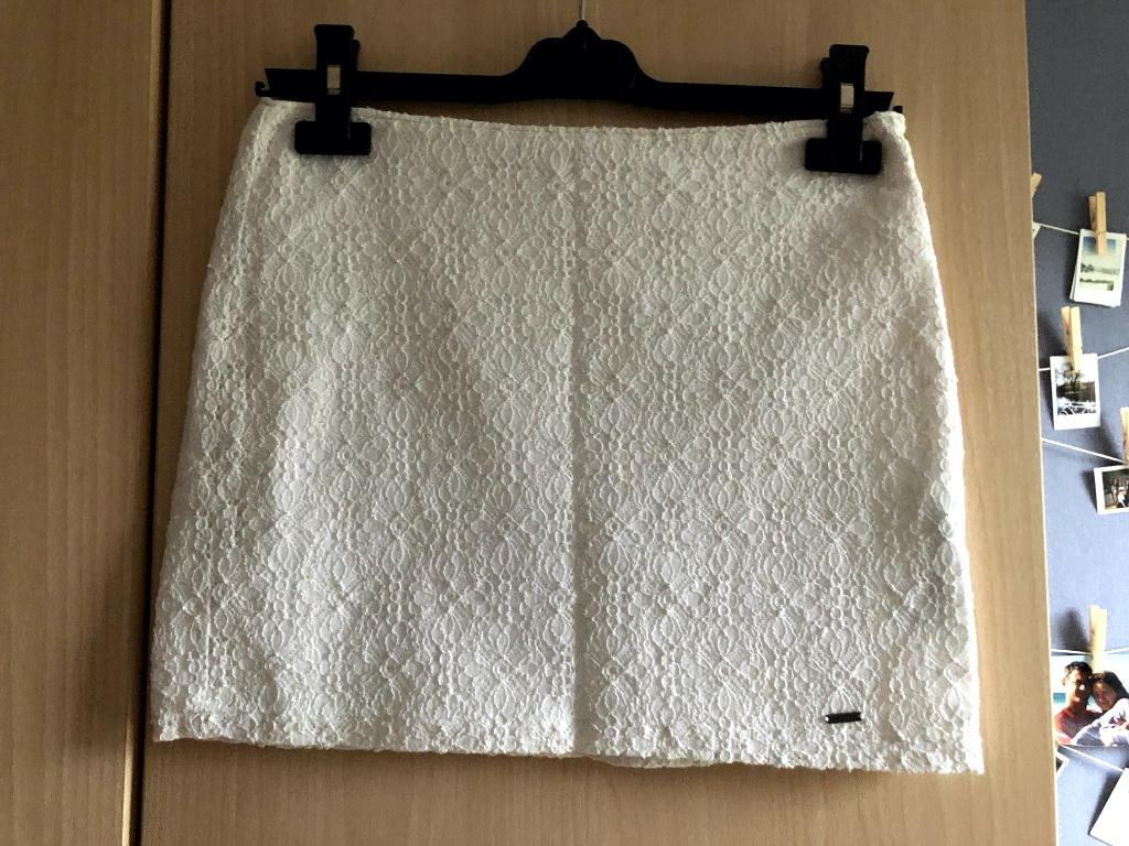 Wit rokje Hollister maat 1 of XS Woven skirt, Wit, Ophalen of Verzenden, Zo goed als nieuw, Maat 34 (XS) of kleiner