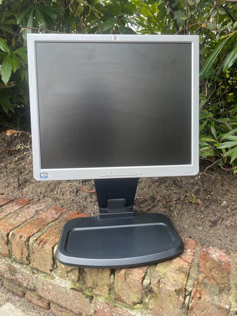Computerscherm, Computers en Software, Ophalen, Zo goed als nieuw, DVI