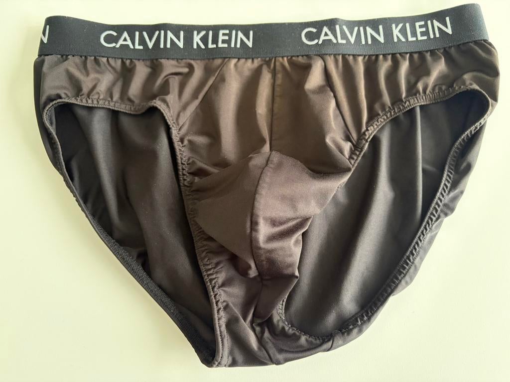 Culotte Calvin Klein en polyamide taille M, Envoi, Noir, Slip