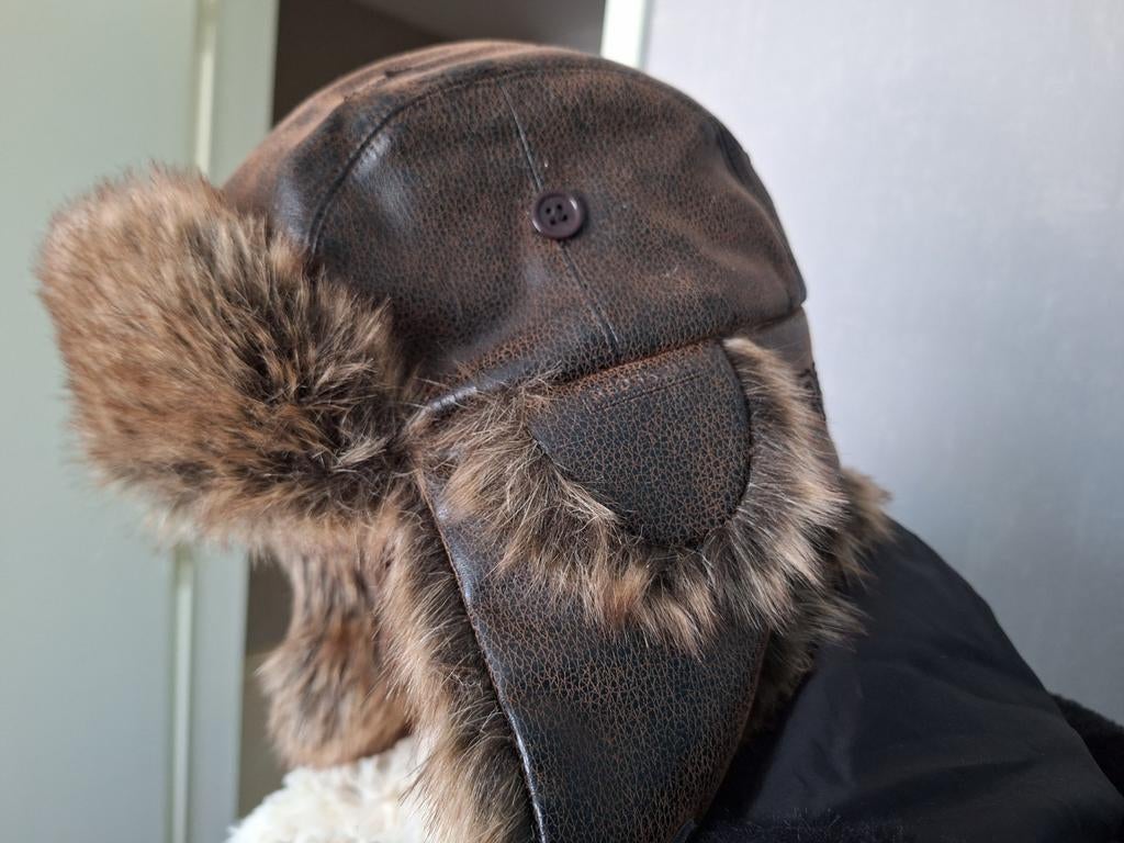 Capuchon en cuir et fourrure pour garçon/bonnet de pilote ta, Enlèvement ou Envoi, Comme neuf