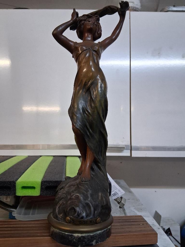 statue brise de mai l. goyeau (régule), Antiquités & Art, Enlèvement