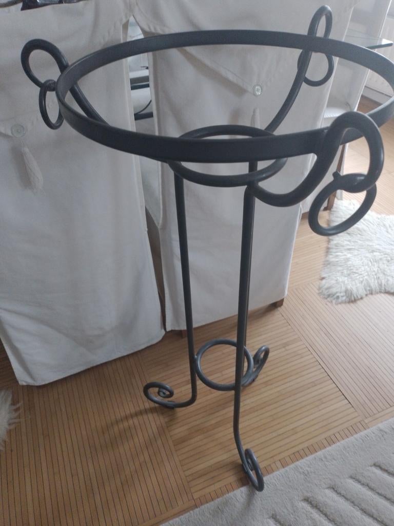 Table pour lampe ou pour plante, Enlèvement, Comme neuf, Métal, 75 cm ou plus
