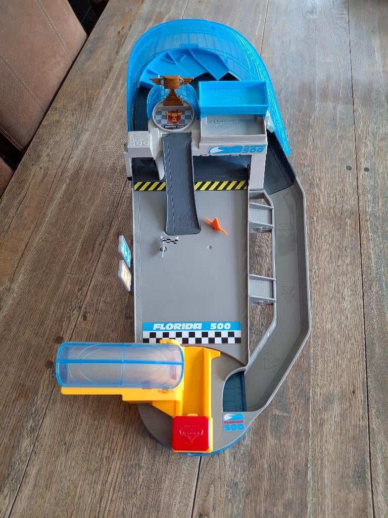 Disney Pixar CARS Rollin' Raceway, Ophalen of Verzenden, Zo goed als nieuw