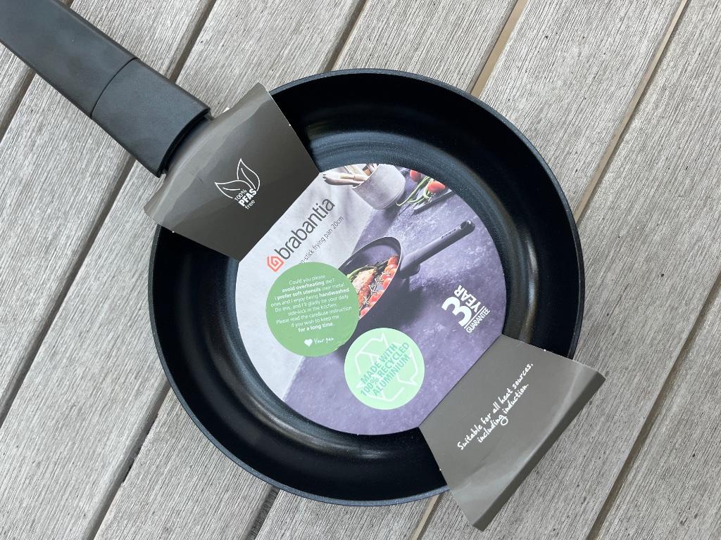 Brabantia tefal kookpan 20 cm NIEUW, Ophalen of Verzenden, Nieuw, Aluminium, Koekenpan of Braadpan