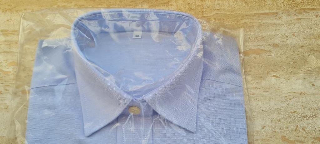 nieuwe damesbloes mt 38, uniform school, Enlèvement, Neuf, Taille 38/40 (M), Bleu