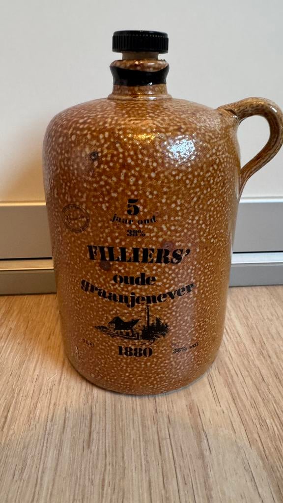 Oude kruik Filliers graanjenever . In perfecte staat ., Ophalen of Verzenden, Zo goed als nieuw