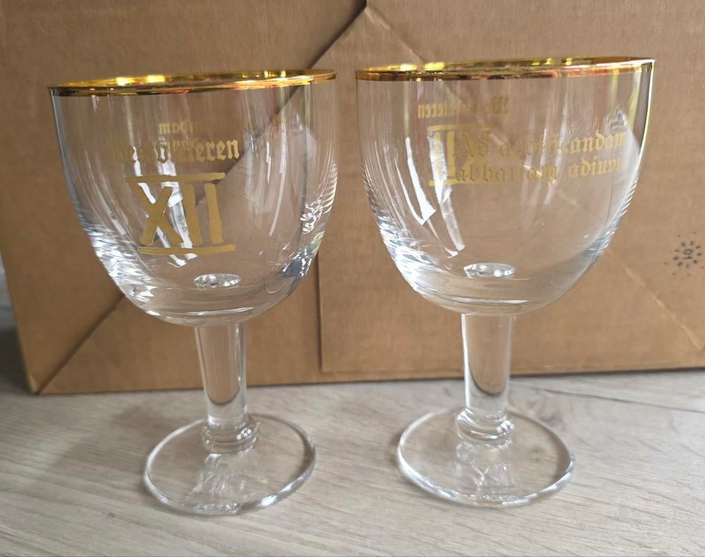 2 verres Westvleteren plus petits (originaux), Enlèvement ou Envoi, Comme neuf, Verre à bière