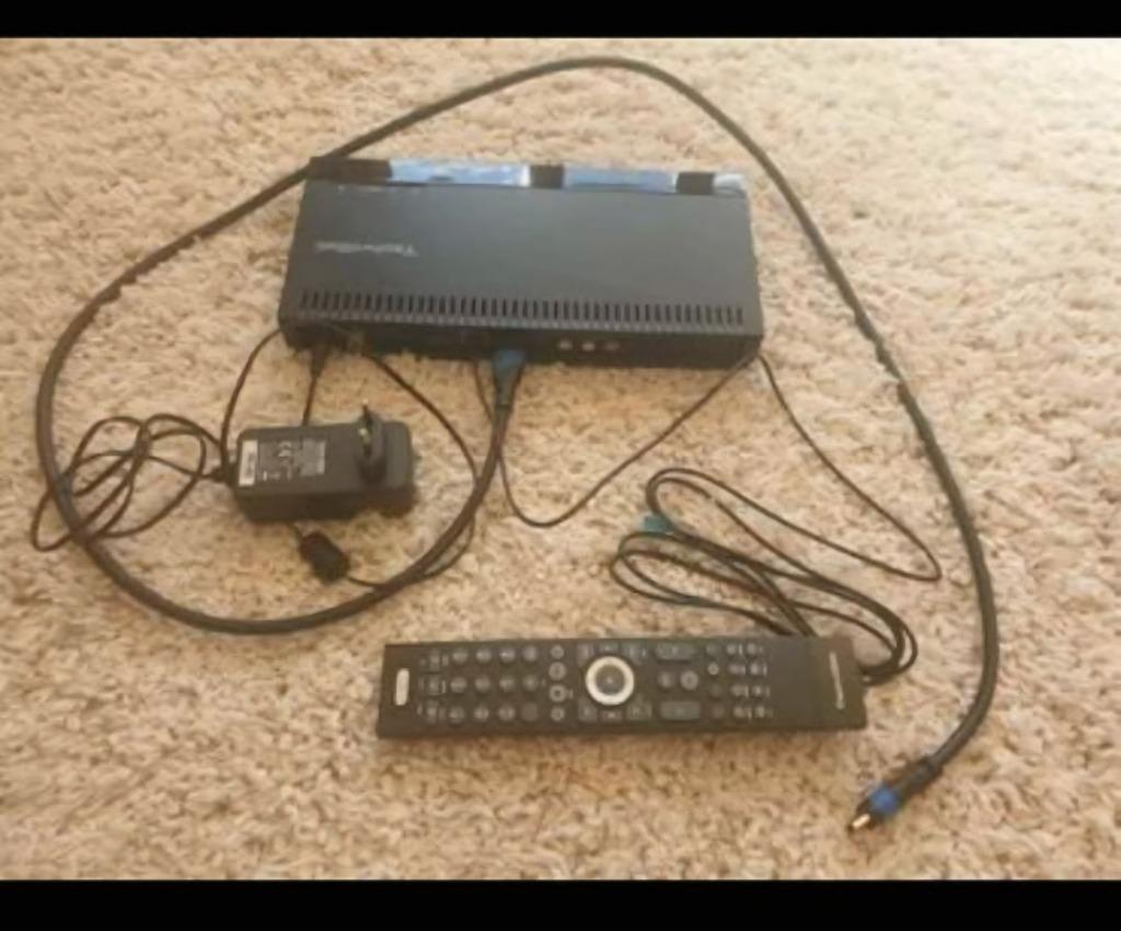 Récepteur satellite TechniSat Technistar S2, Enlèvement, Comme neuf, Récepteur