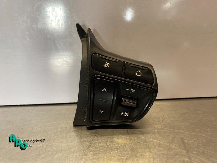 Radiobediening Stuur van een Kia Rio (Rio 12-), -, -, Ophalen of Verzenden, -