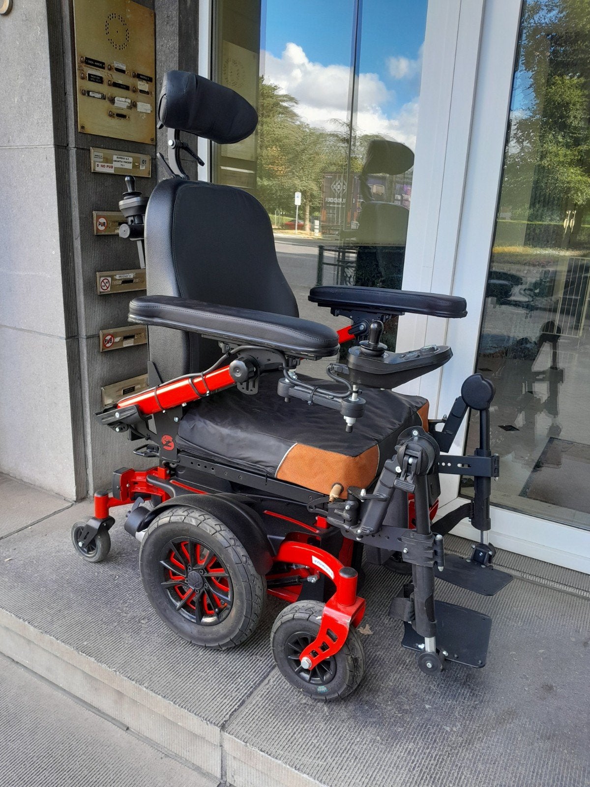 Fauteuille roulant electrique Invacare Sigma aa2 MobilityPMR, Enlèvement ou Envoi