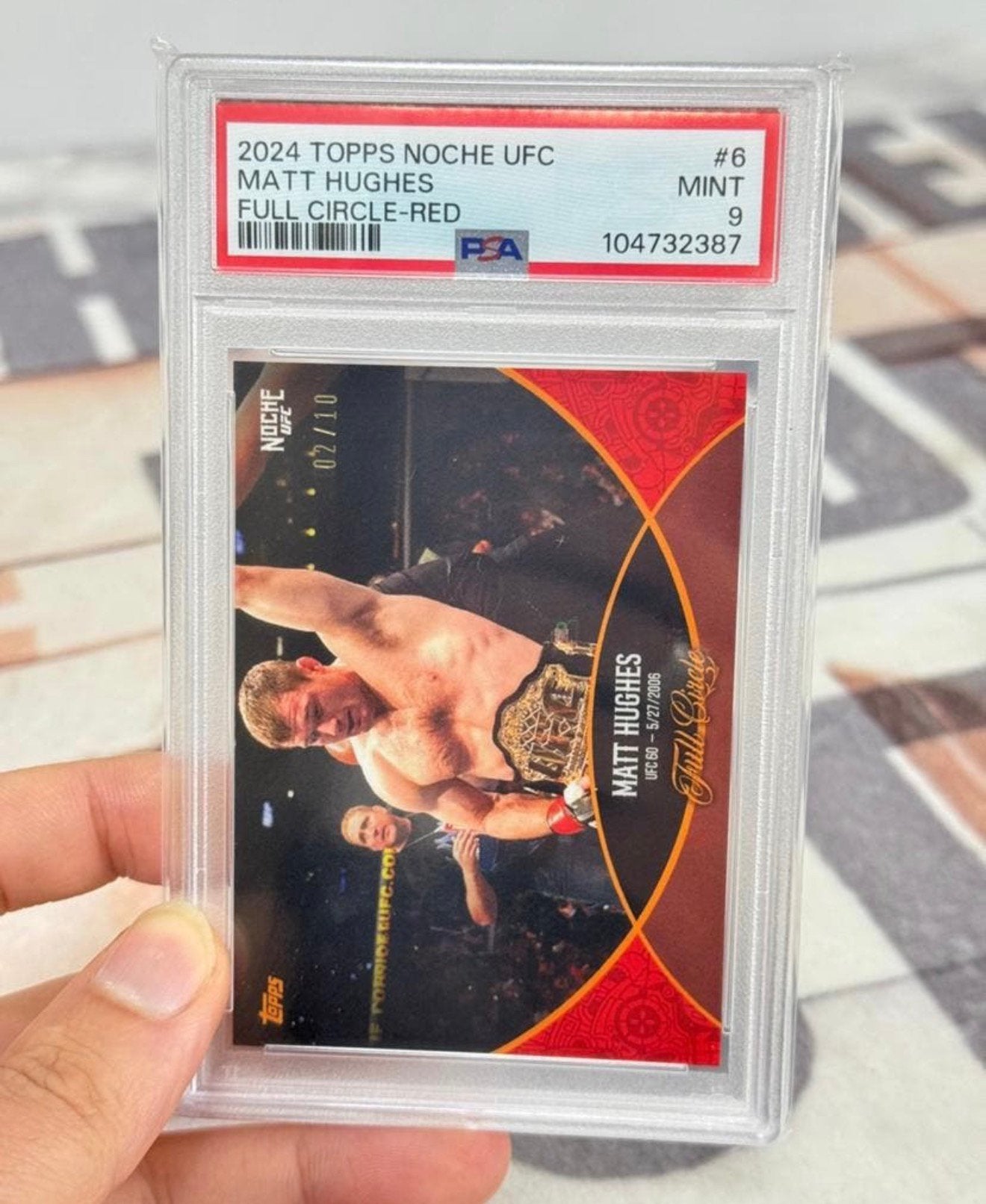 2024 TOPPS NOCHE UFC MATT HUGHES FULL CIRCLE-RED FC6 psa-9, Ophalen of Verzenden, Nieuw, Spelerskaart