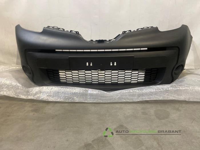 Voorbumper van een Renault Kangoo, Gebruikt, -, Renault, -