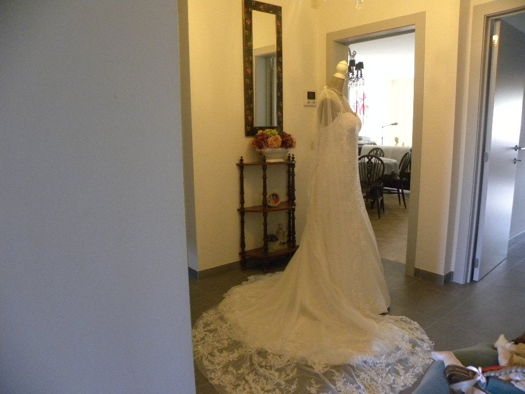trouwkleed, Ophalen