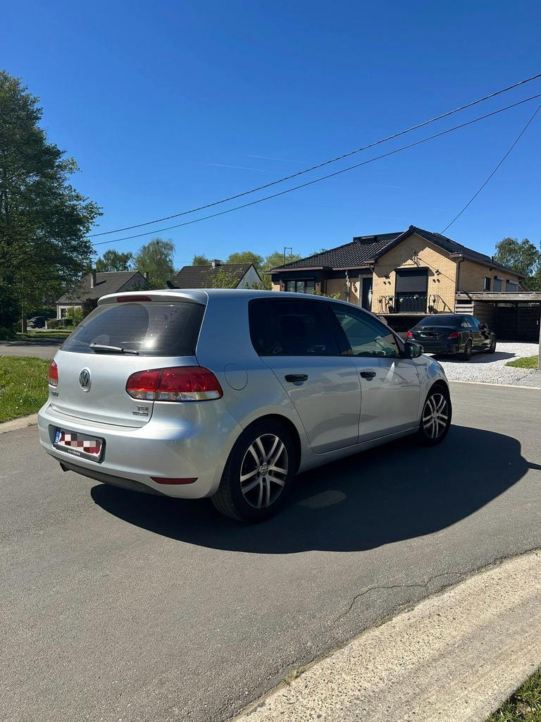 Volkswagen Golf 6 1.6  TDI  2011, Auto's, Voorwielaandrijving, Euro 5, Zwart, Leder en Stof
