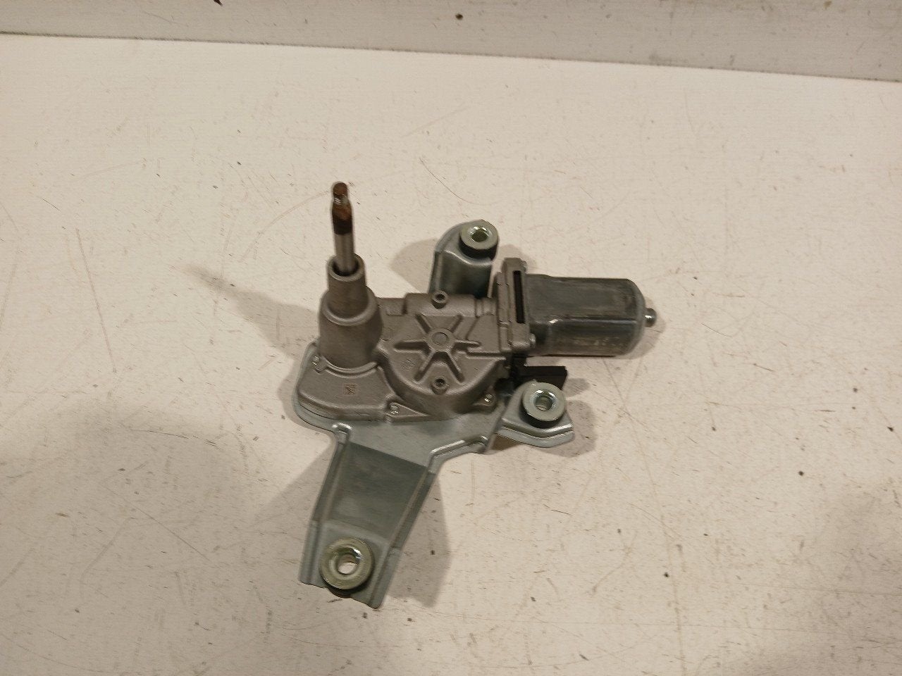 Ruitenwissermotor achter Fiat Tipo, Onderdelen@venauto.nl, Van der Ven Autorecycling B.V., Gebruikt, Ettenseweg 76, 4706 PB Roosendaal, The Netherlands