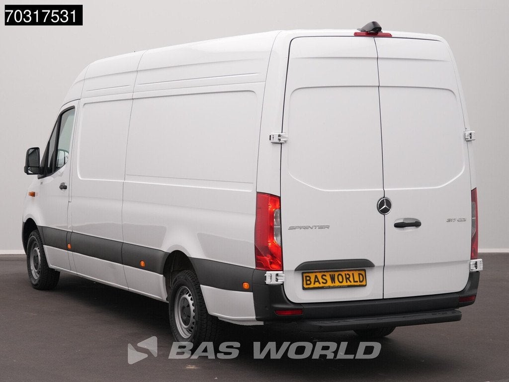 Mercedes Sprinter 317 CDI Automaat 2025 Model L3H2 LED Navi, Automaat, Stof, Gebruikt, Euro 6
