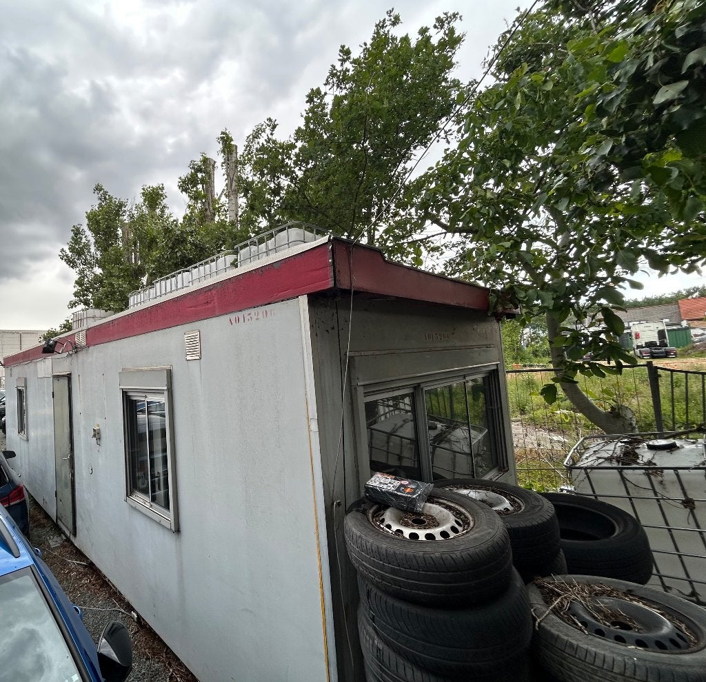 Bureaucontainer 20 m² met airco, toilet en lavabo, Doe-het-zelf en Bouw, Containers, Ophalen
