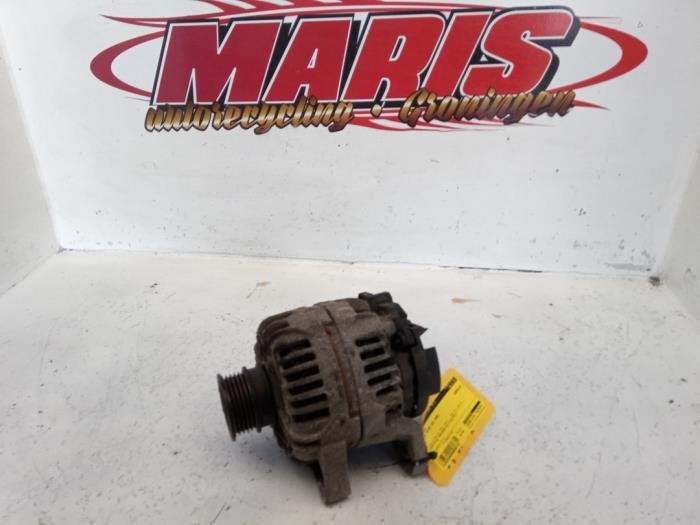 Dynamo van een Opel Astra, Gebruikt, -, -, Opel