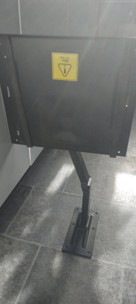 Steunbeugel T.V., Ophalen, Gebruikt