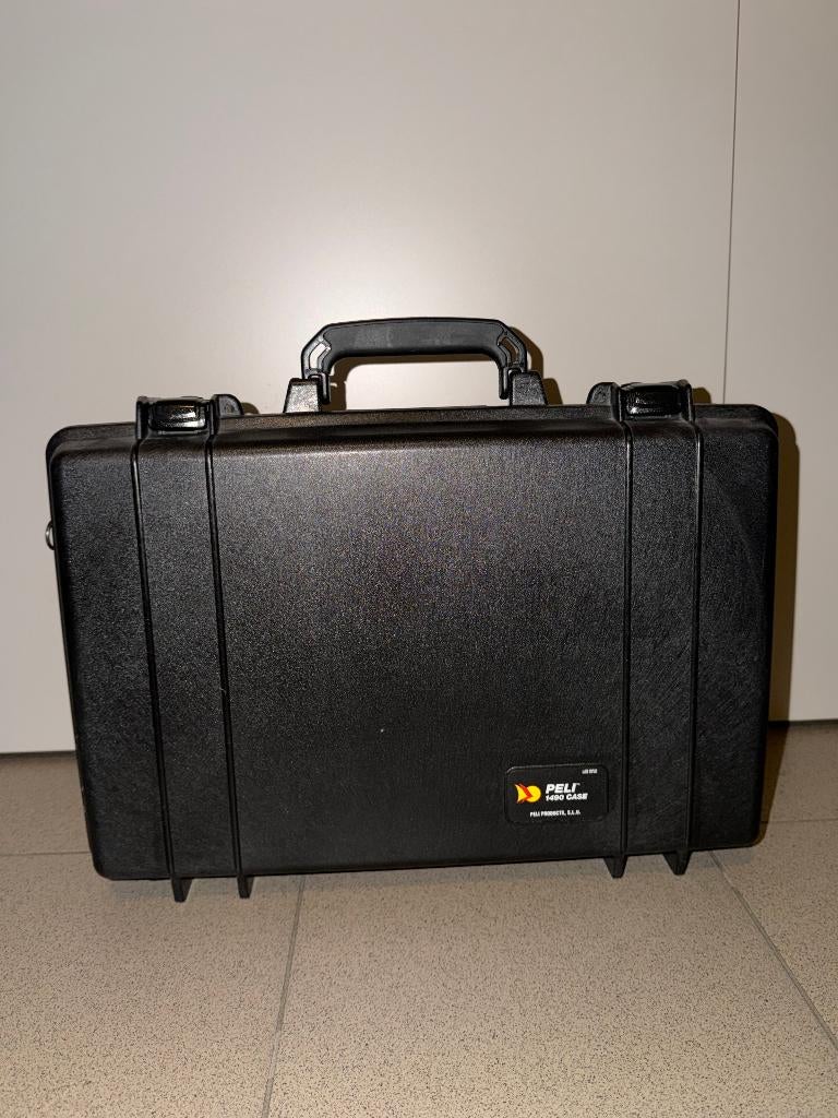 1490CC1 Protector Laptop Case (Peli Case), Ophalen