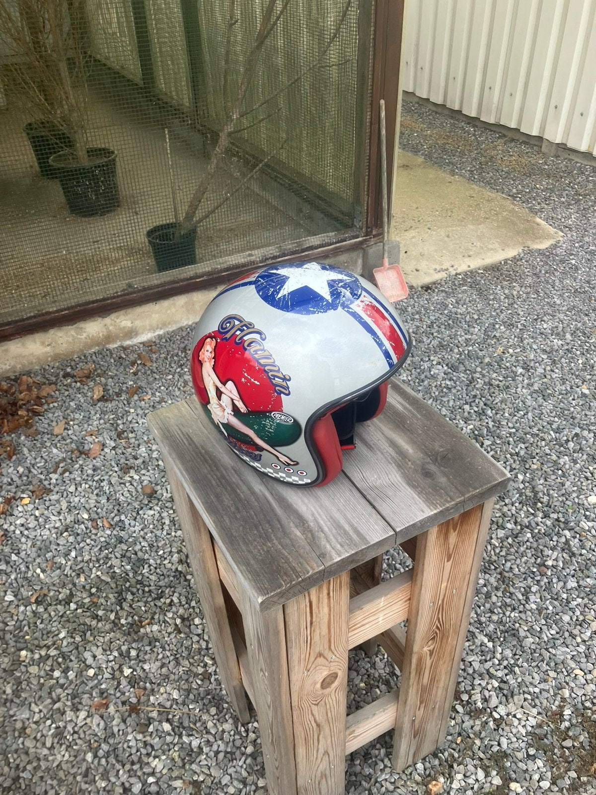 Mooie vintagelook helm, Ophalen, Zo goed als nieuw