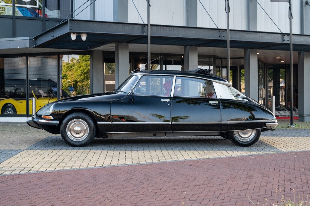 Citroën DS 21 Pallas (bj 1972), Auto's, Oldtimers, Stof, Citroën, 116 pk, Zwart