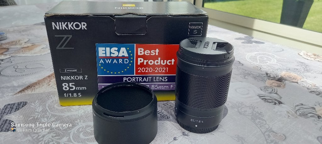 Objectif Nikkor Z 85mm f/1.8 S, Enlèvement ou Envoi, Comme neuf, Lentille standard