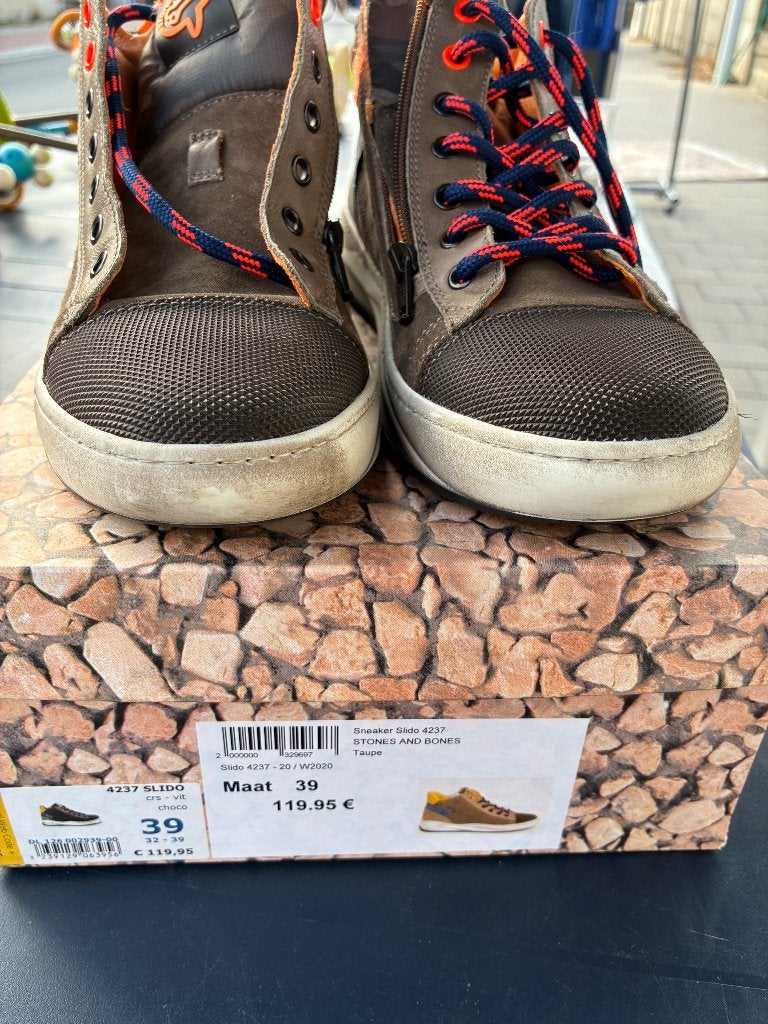 Espadrilles Stones and Bones, Enfants & Bébés, Vêtements enfant | Chaussures & Chaussettes, Neuf, Garçon, Enlèvement ou Envoi