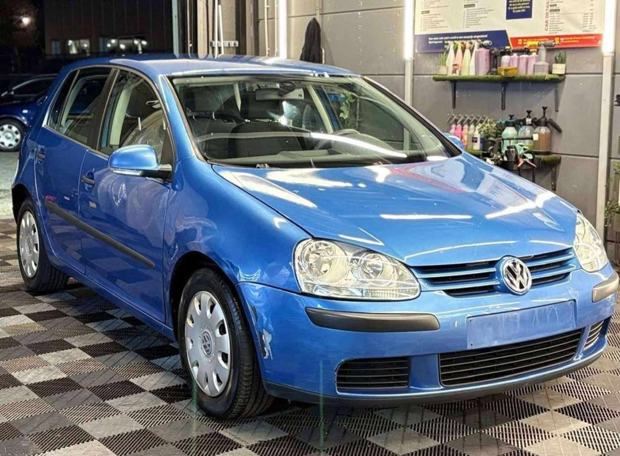 Volkswagen Golf 1.4i 16v benzine bj. 2004 191000km, Auto's, Airbags, Gebruikt, https://public.car-pass.be/vhr/d79eb67a-0b44-429d-8b48-696ac24aaab5