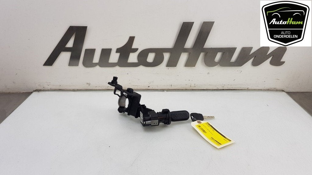 CONTACTSLOT + SLEUTEL Fiat Punto Evo (199) (07-2008/02-2012), Dhr. J. Ham, Gebruikt, Administratie@autoham.nl, Fiat
