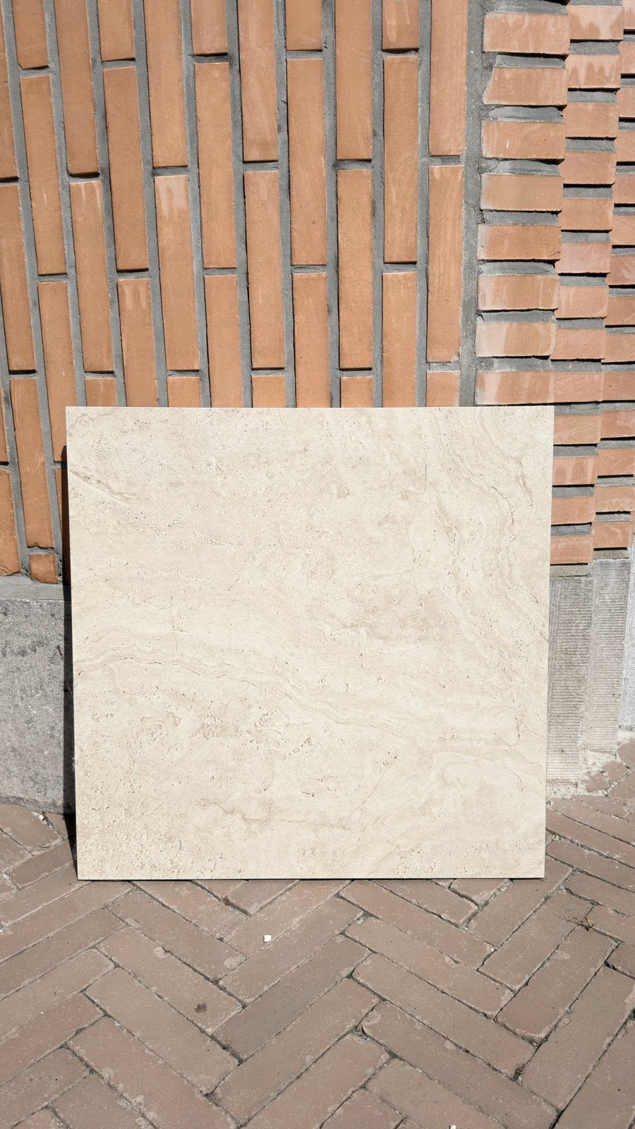 Keramische vloertegel 60x60 in travertin look, Doe-het-zelf en Bouw, Tegels, Ophalen, 60 cm of meer, Nieuw, Minder dan 5 m²