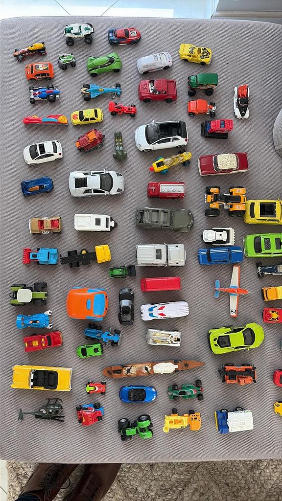 Petite voiture(92 pieces au total), Enlèvement, Comme neuf