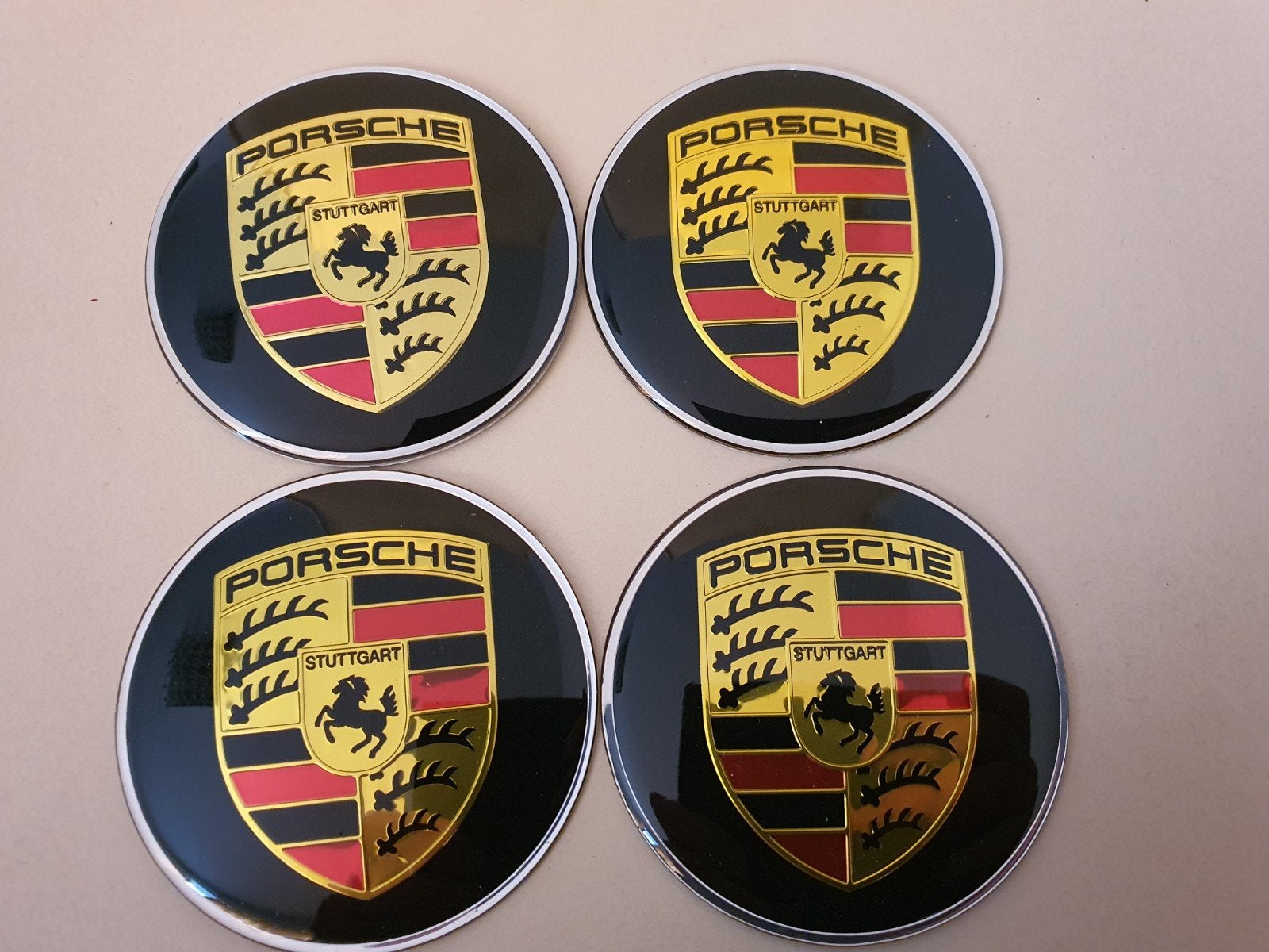 Autocollants Porsche diamètre 65 mm noirs ou argentés, Enlèvement ou Envoi, Neuf, Porsche
