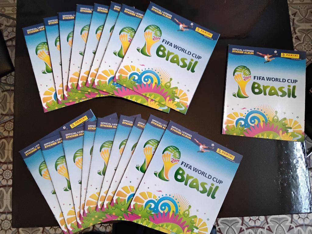 Panini boek WK 2014 Brazilië, Verzamelen, Ophalen, Zo goed als nieuw