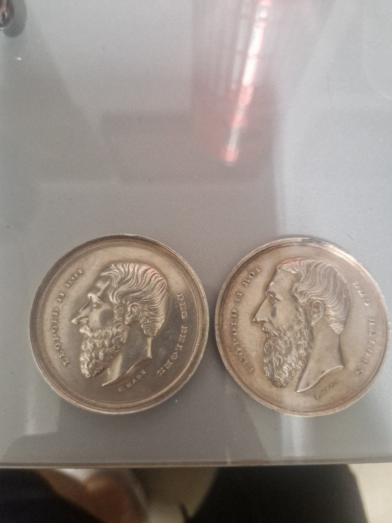 Twee zilveren Leopold 2-medailles?, Ophalen of Verzenden, Zilver