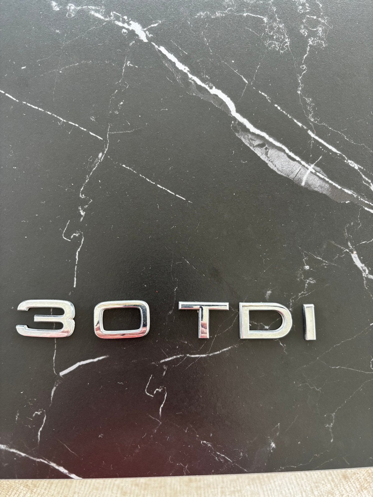 30 tdi origineel chrome embleem audi, Cd's en Dvd's, Verzenden, Zo goed als nieuw