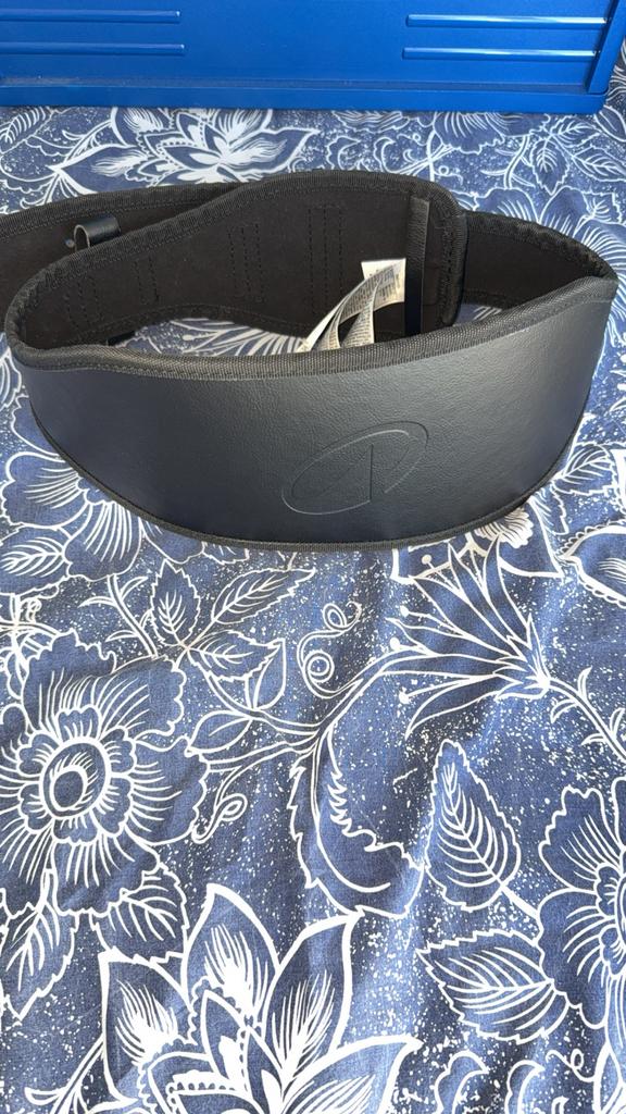 Domyos Powerlift Belt, Sport en Fitness, Fitnessmaterialen, Ophalen, Zo goed als nieuw